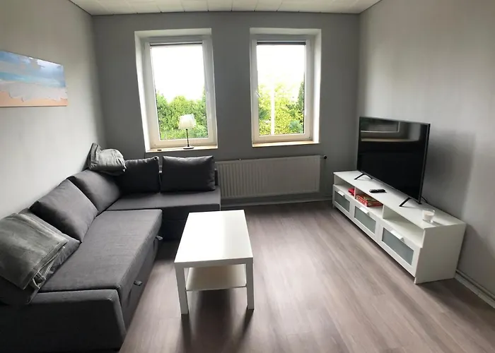 Sanierte 2-Zimmer Wohnung In Strandnaehe
